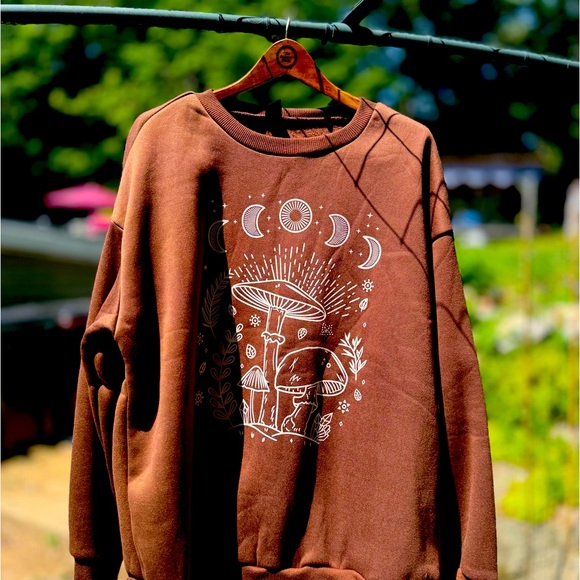 Magic mushroom sweatshirt - Picture 6 of 6